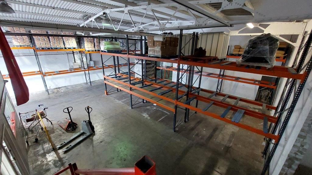 Property photo 3 of 8 Photo 8