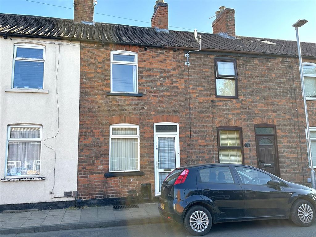 Property photo 1 of 13 Front Aspect 256