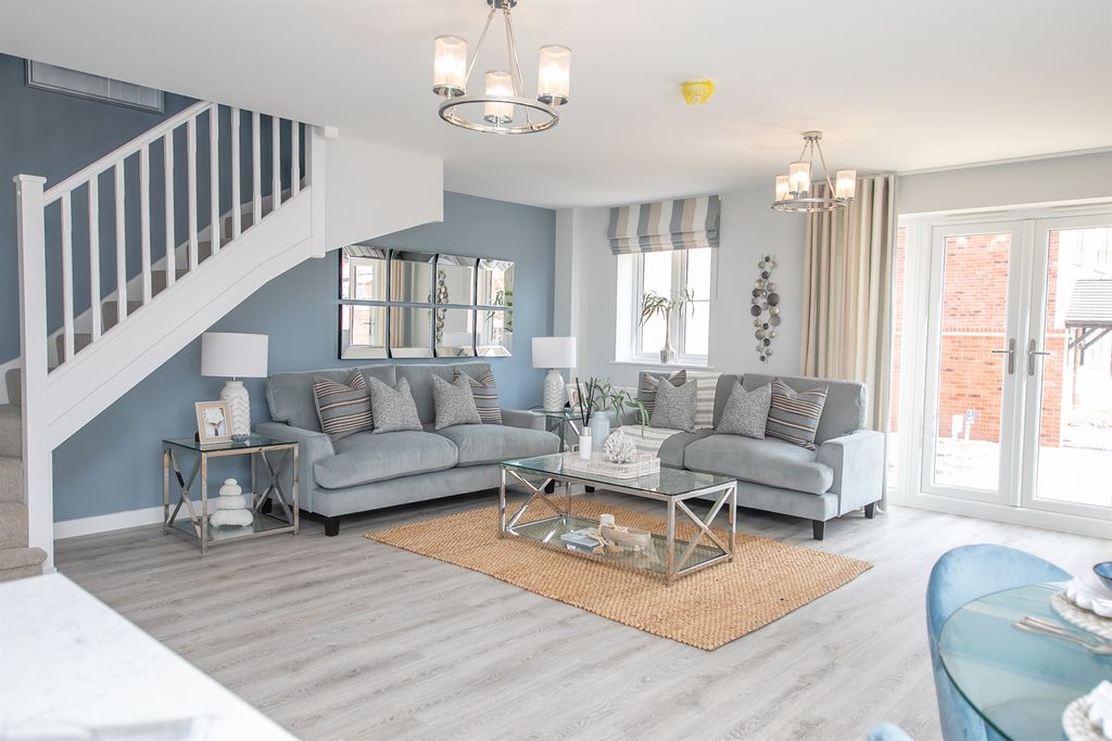 Property photo 2 of 14