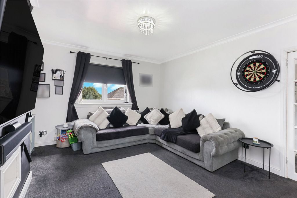 Property photo 2 of 26 Picture No. 05