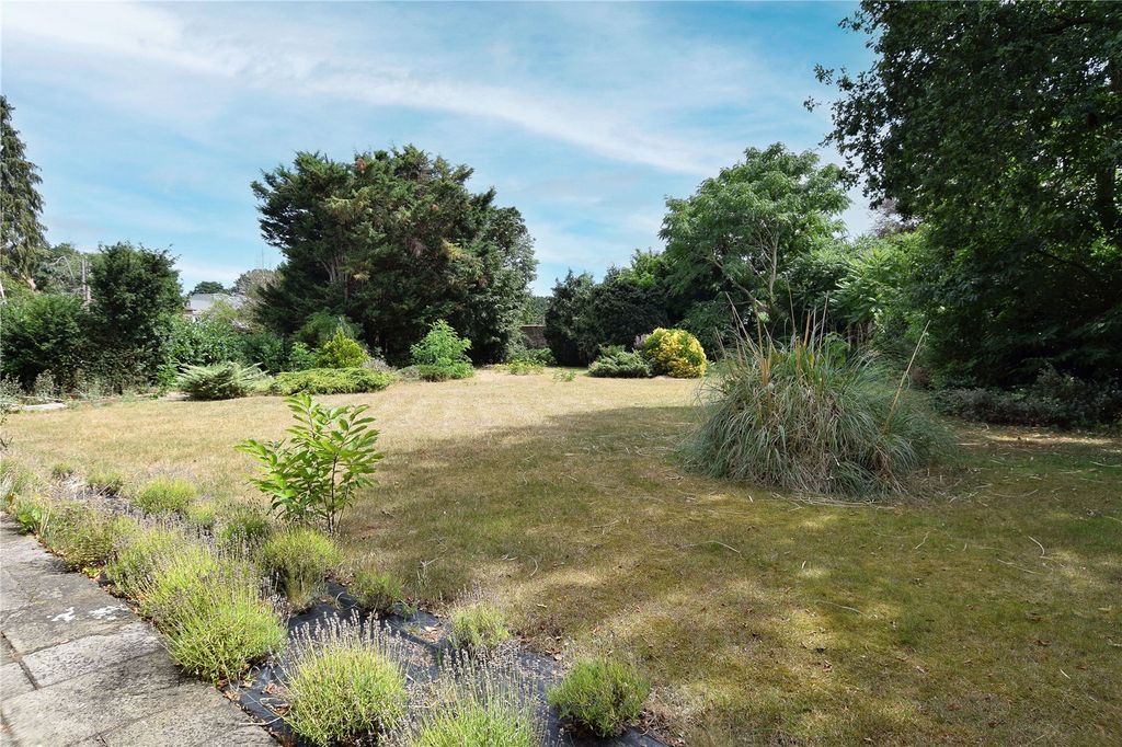 Property photo 3 of 4 Picture No. 14