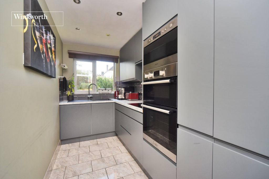 Property photo 3 of 16 Picture No. 03