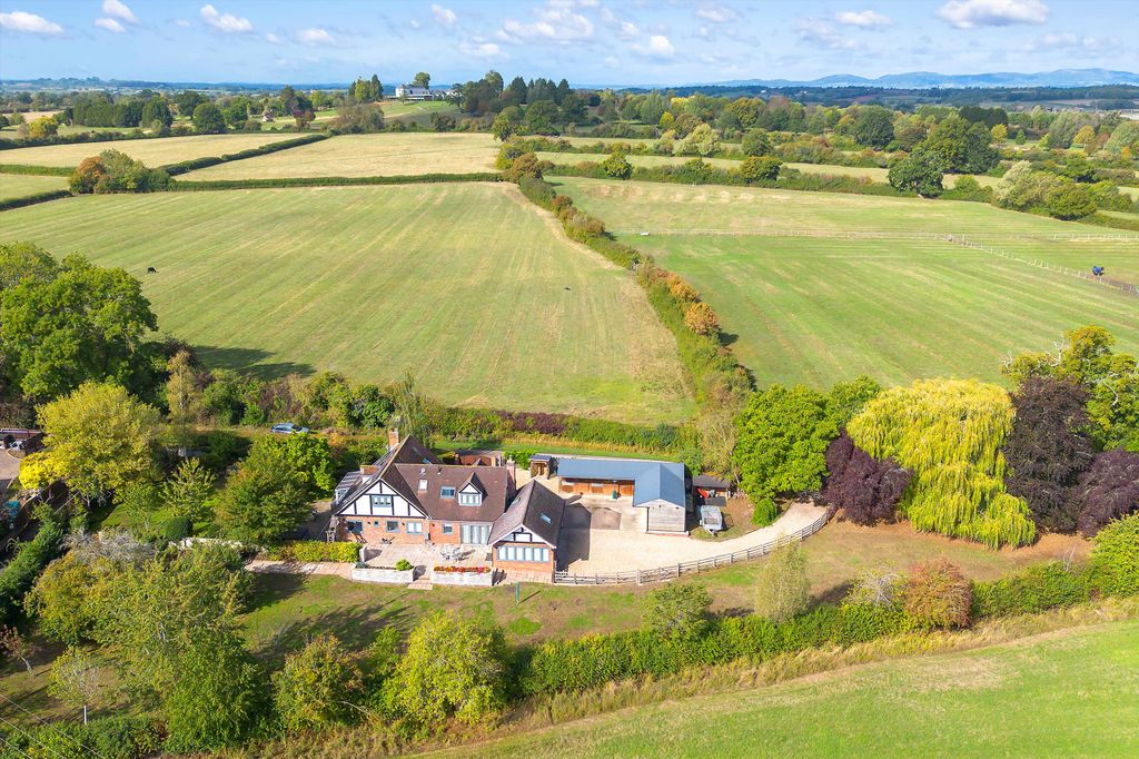 Property photo 1 of 32 Image