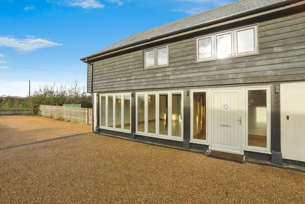 Property photo 1 of 30 Pbox-Img.Jpg