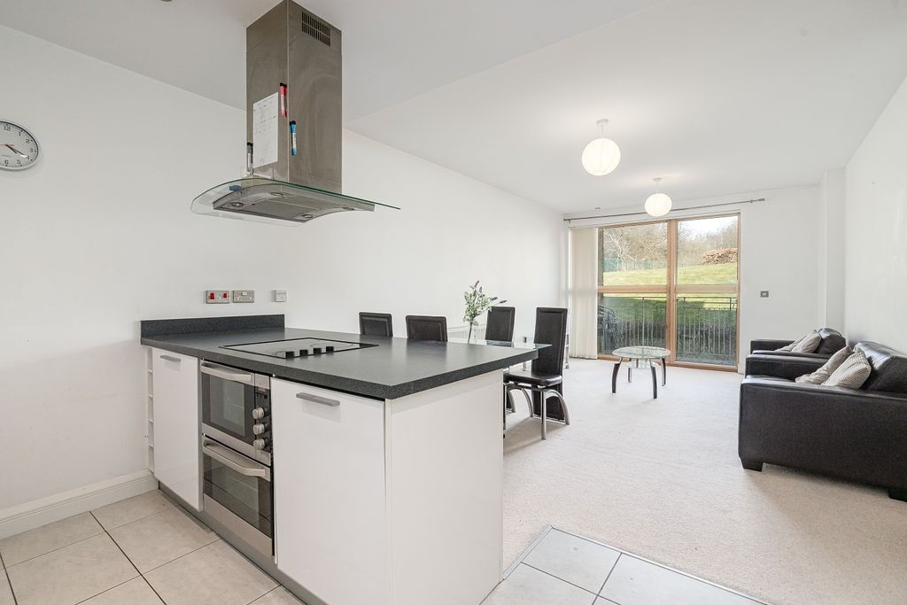 Property photo 2 of 24 4079634