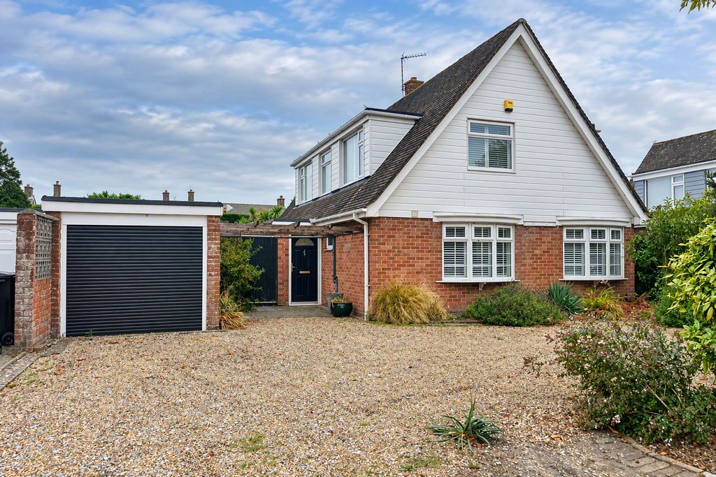 Property photo 1 of 15 Front