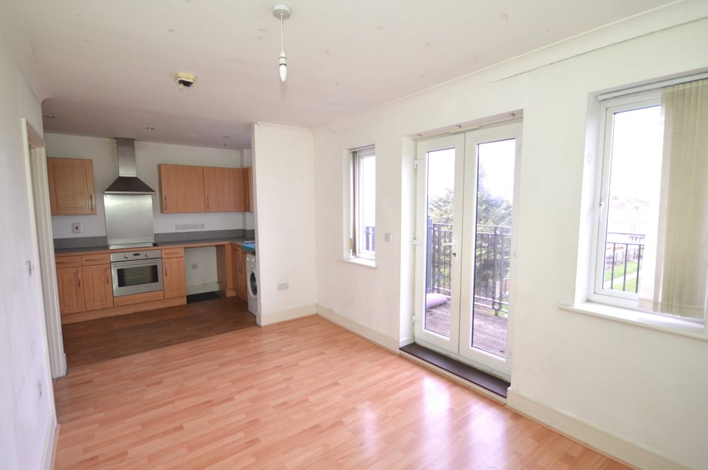 Property photo 3 of 9 3