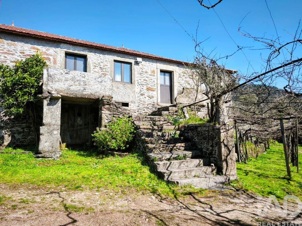 Property photo 1 of 38