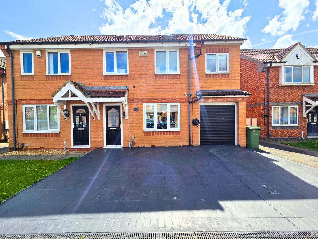 Property photo 1 of 39