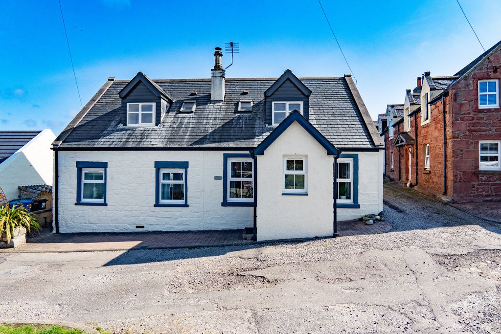 Property photo 1 of 38