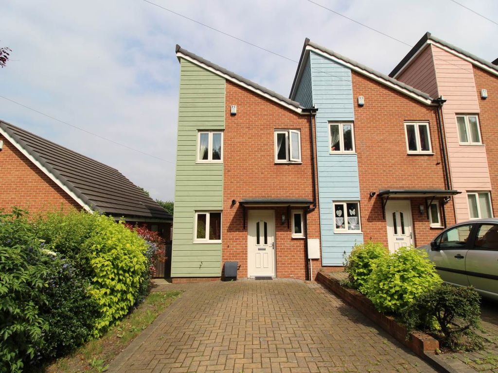 Property photo 1 of 10 External