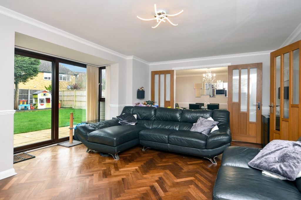 Property photo 1 of 37 Picture No. 68