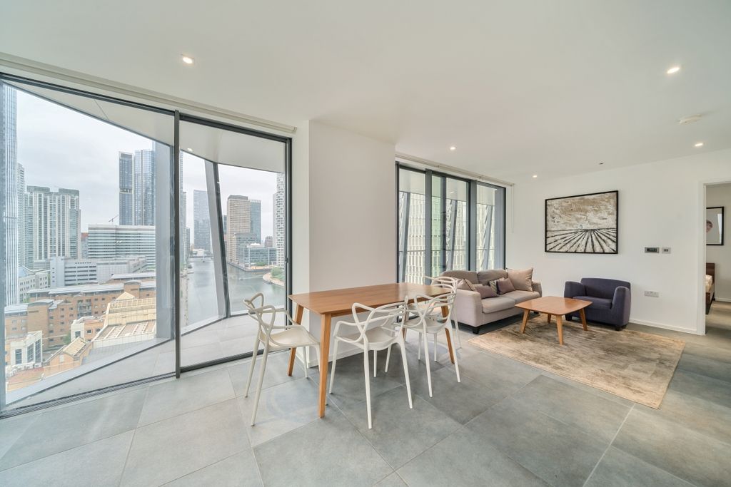 Property photo 3 of 20 1295763-26-68260A...