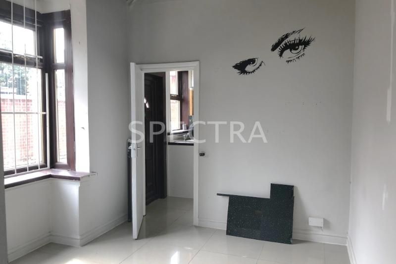 Property photo 2 of 6 Gallery