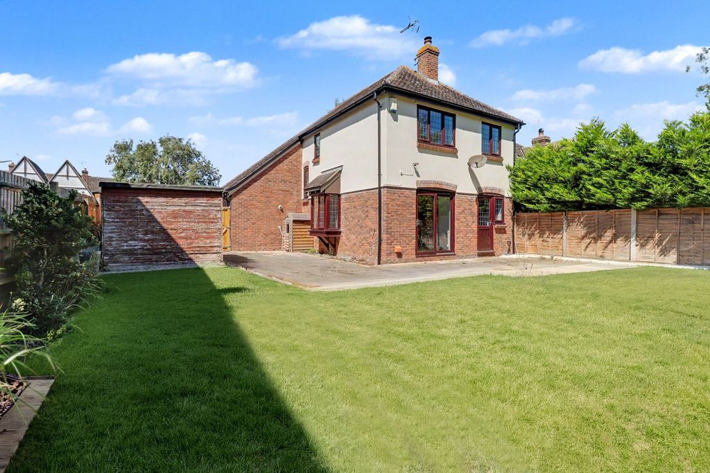 Property photo 2 of 18