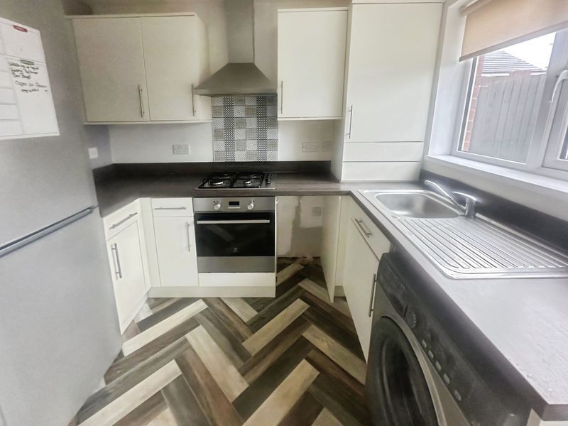 Property photo 2 of 9 Photo 1