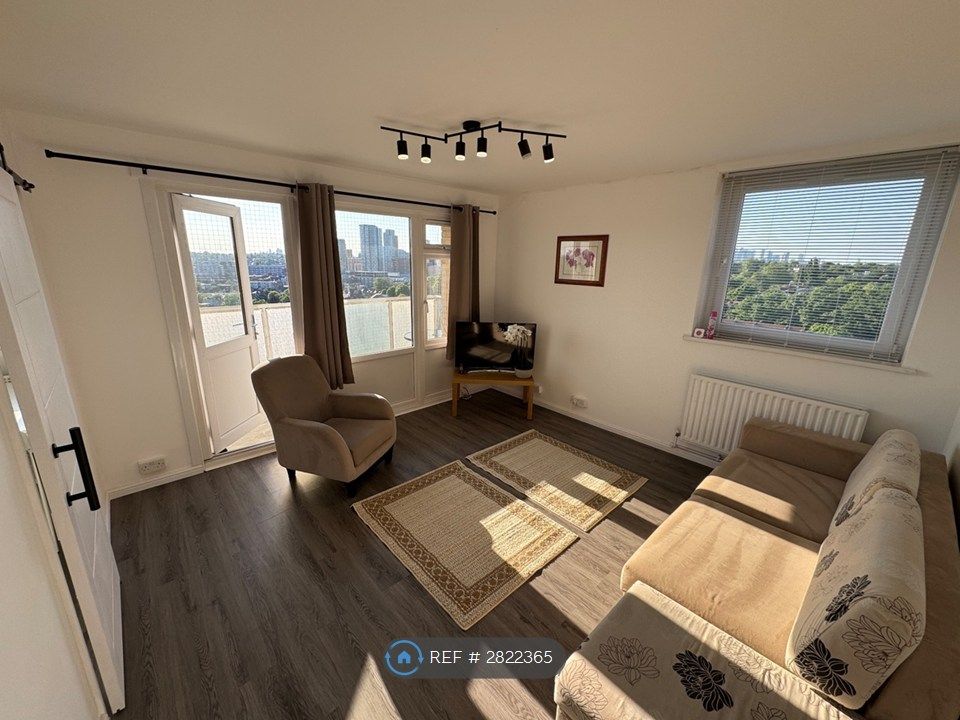 Property photo 1 of 32