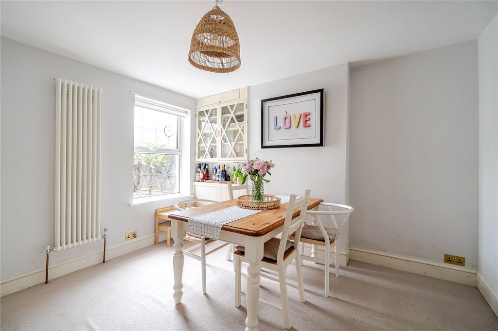 Property photo 3 of 15 Picture No. 23