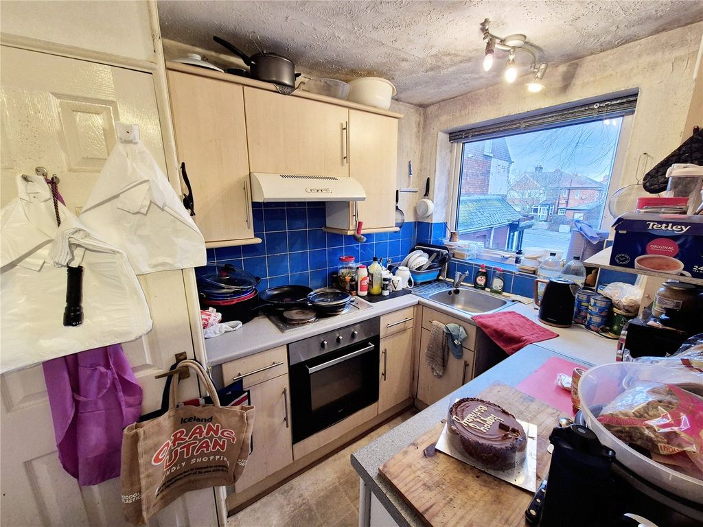 Property photo 3 of 8 Picture No. 06