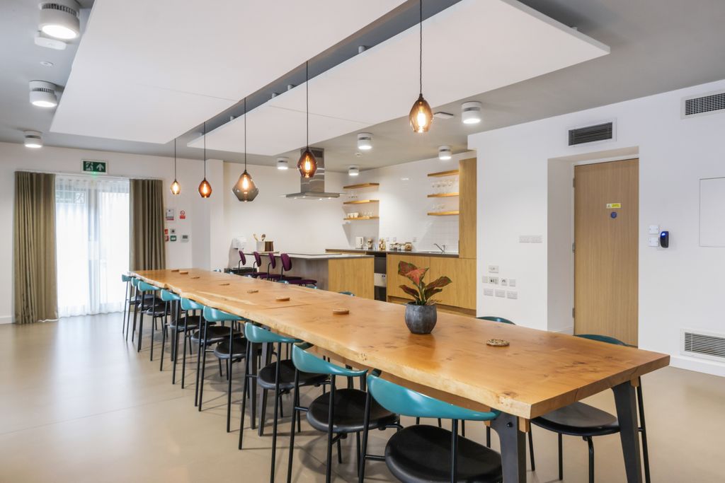 Property photo 3 of 22