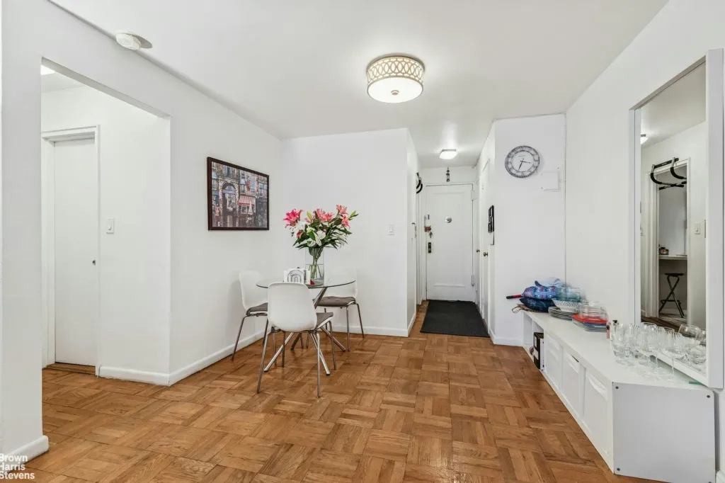 Property photo 3 of 16 <Alttext/>
