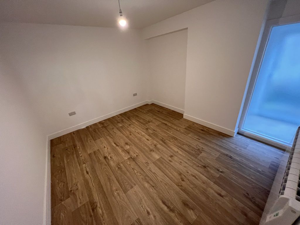 Property photo 3 of 4 Img_1918