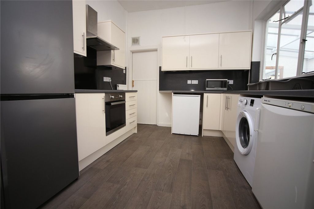 Property photo 1 of 11 Picture No. 03