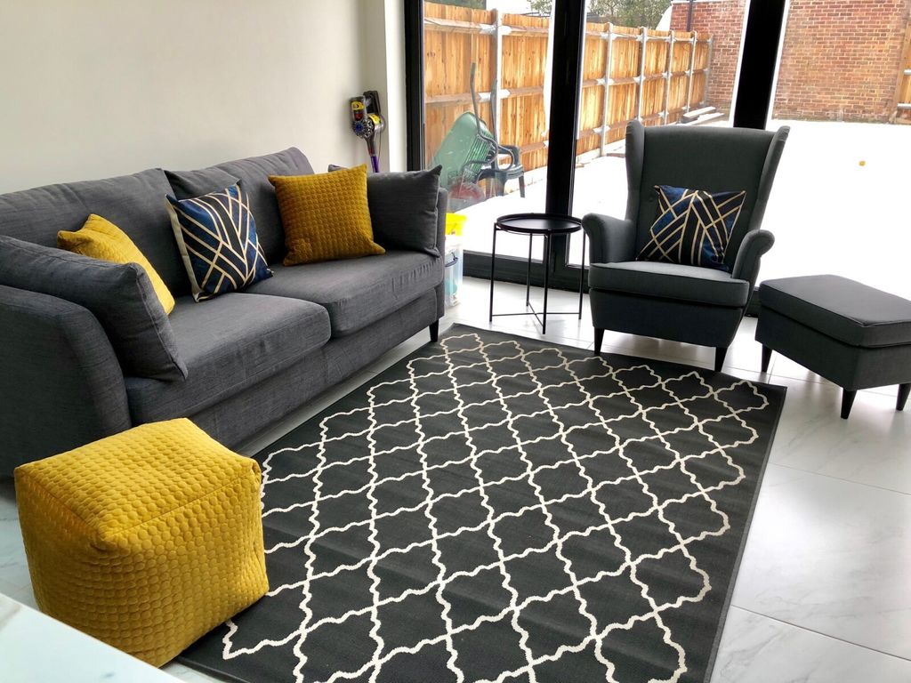 Property photo 3 of 9 Picture No. 23