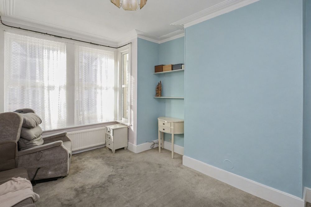 Property photo 3 of 23