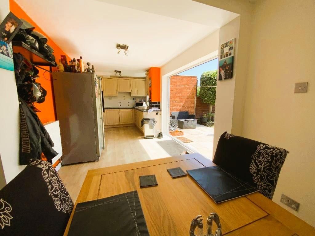 Property photo 3 of 20 Kitchen 23'4 x 8'3