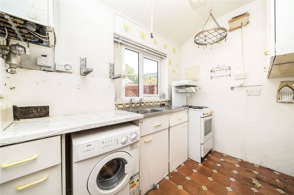 Property photo 3 of 7 Picture No. 08