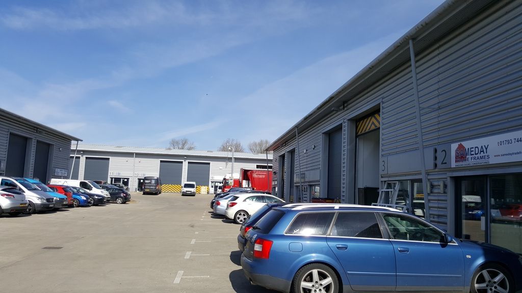 Property photo 3 of 9 Photo 5