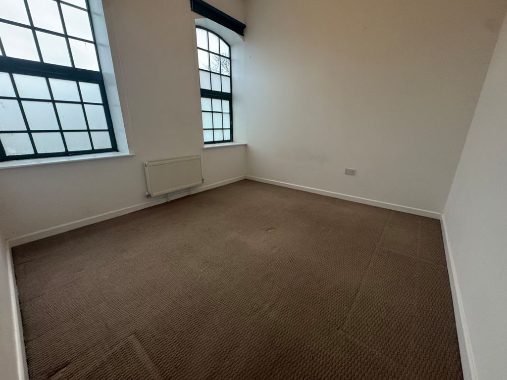 Property photo 3 of 6 Picture No. 07