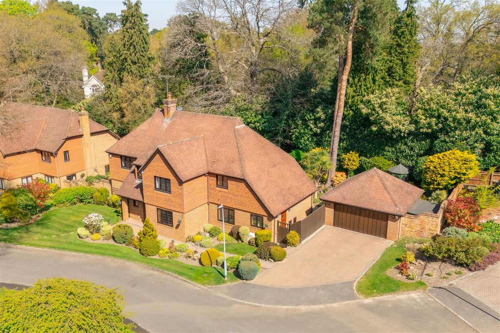 Property photo 1 of 15