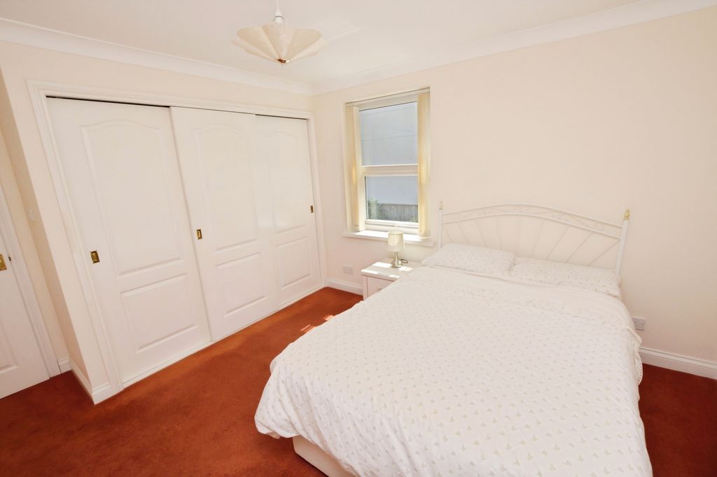 Property photo 3 of 11 3 - Bedroom 1
