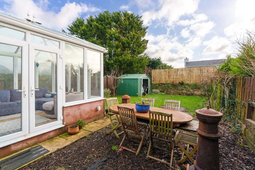 Property photo 2 of 15