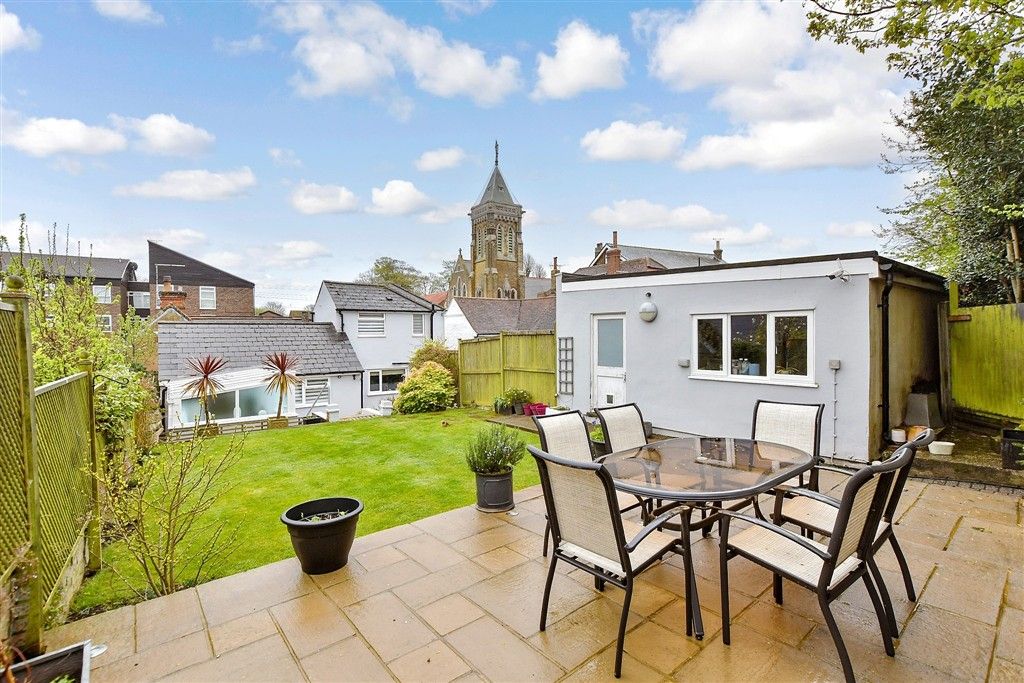 Property photo 1 of 18 Patio / Decking
