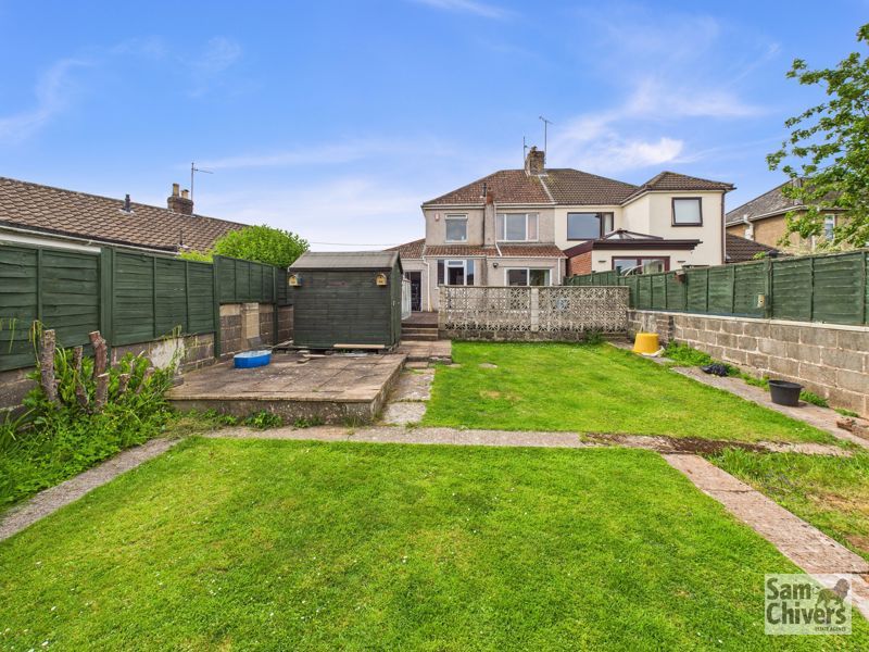 Property photo 3 of 15 Photo 12