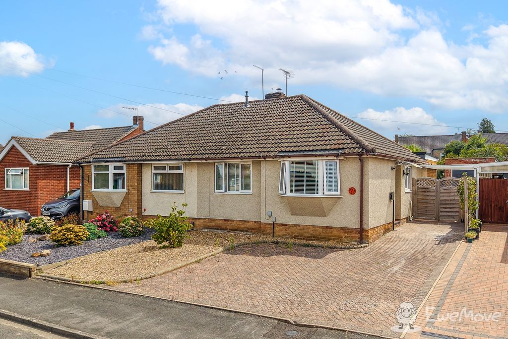 Property photo 1 of 16 Boswell Road_Exterior_1_Wm