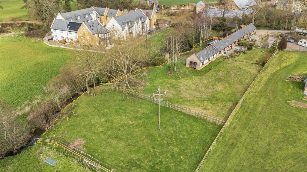 Property photo 1 of 40 1429808-1-69B969Bd87229.Jpg