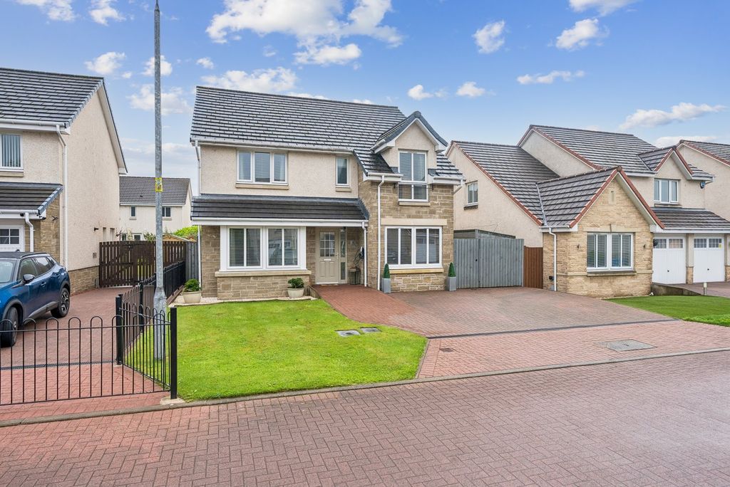 Property photo 2 of 39 Picture No. 38