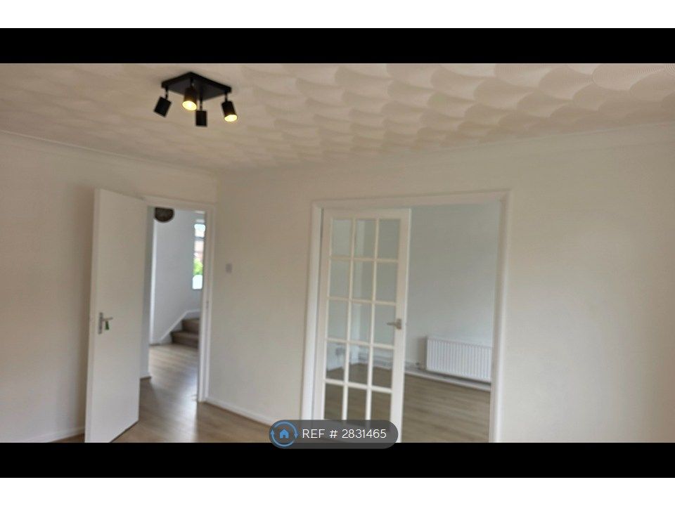 Property photo 2 of 15 Dining Room