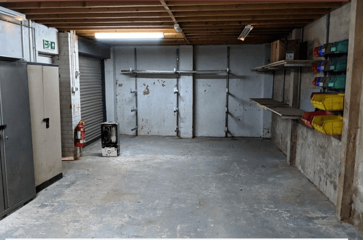 Property photo 1 of 4 Unit Premises For Rent