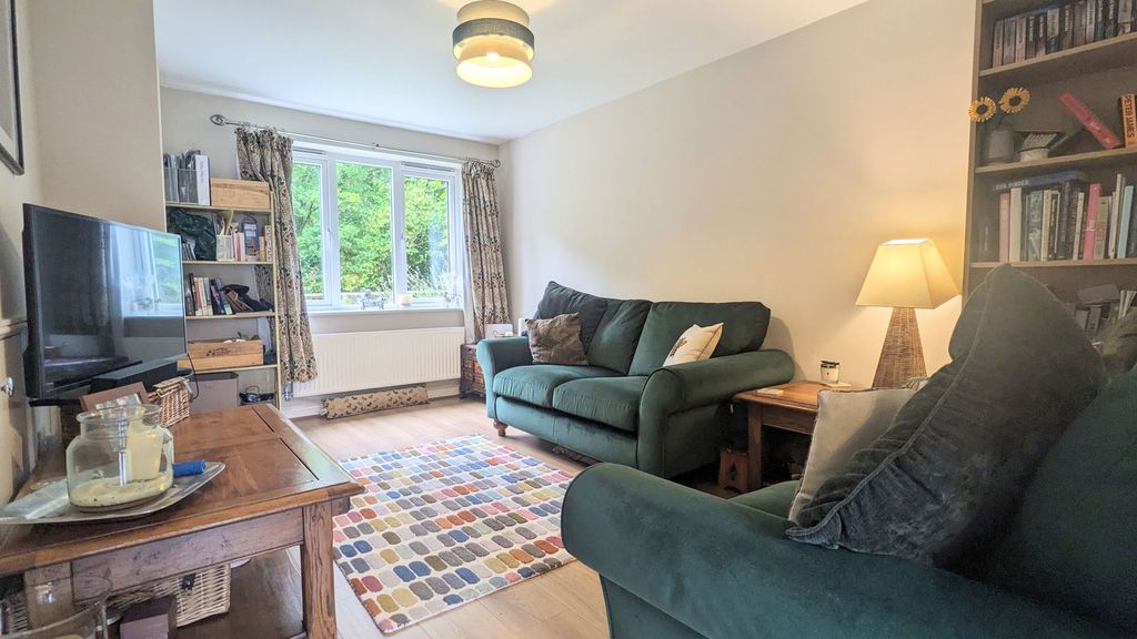 Property photo 2 of 19