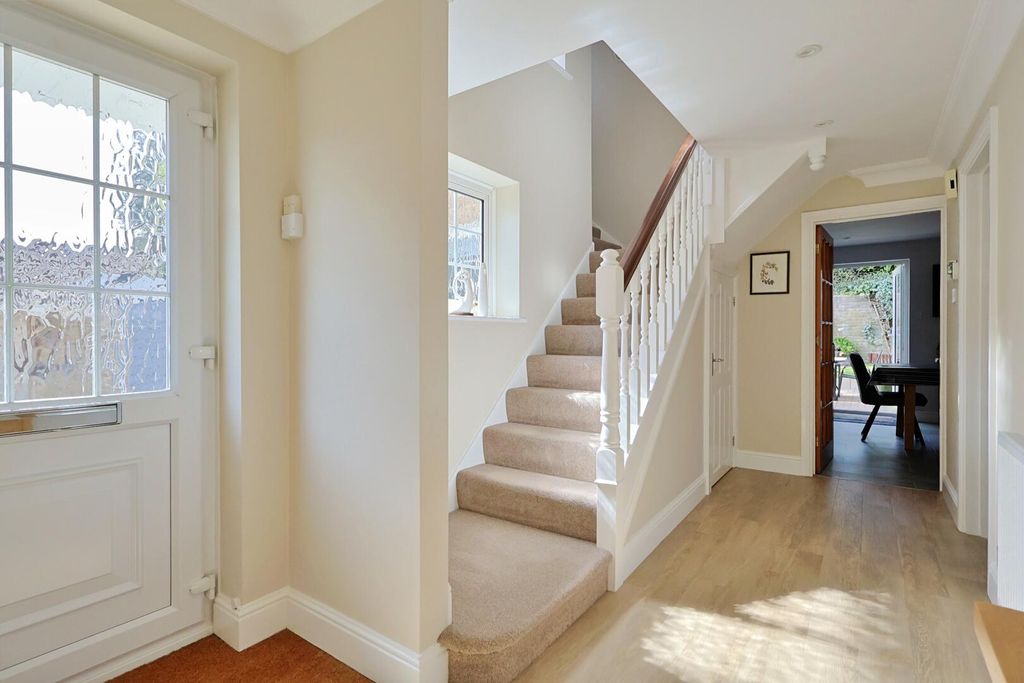 Property photo 2 of 27 Hallway