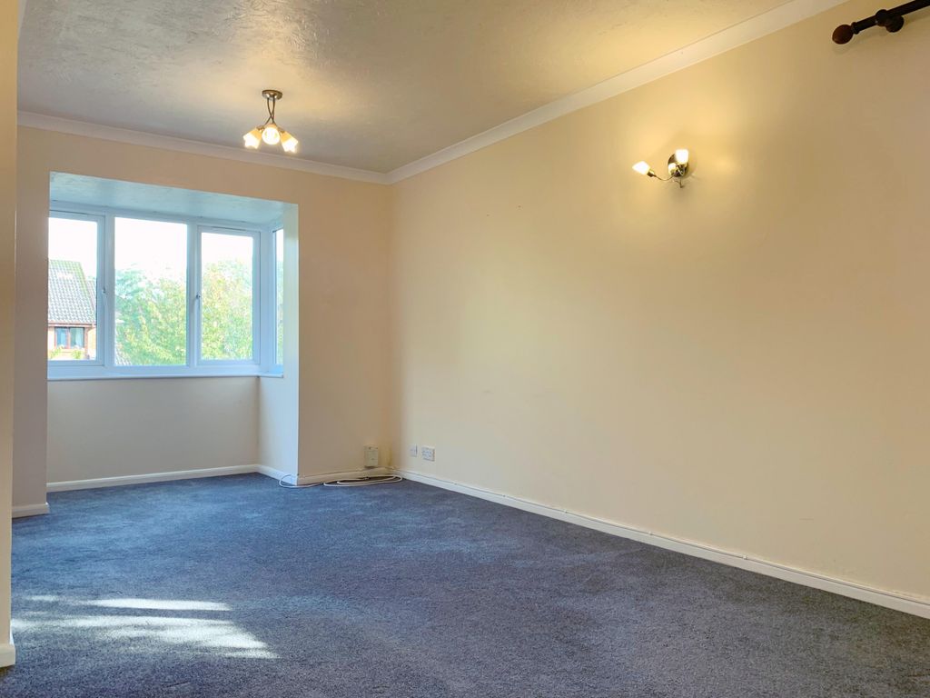 Property photo 2 of 9 Image