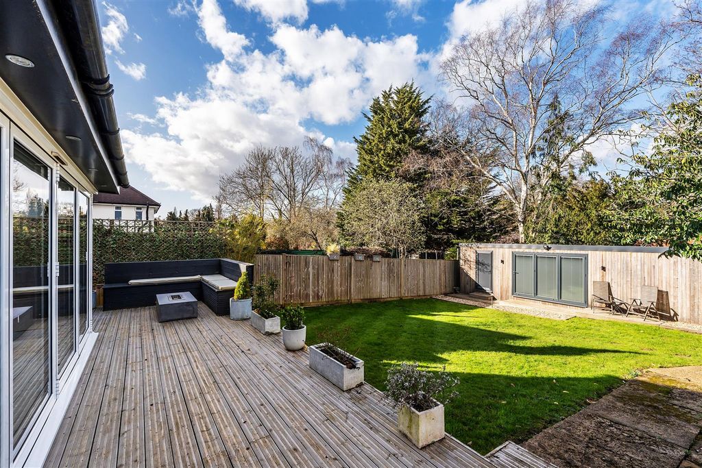 Property photo 2 of 44 7-Cedar-Hill-4.Jpg