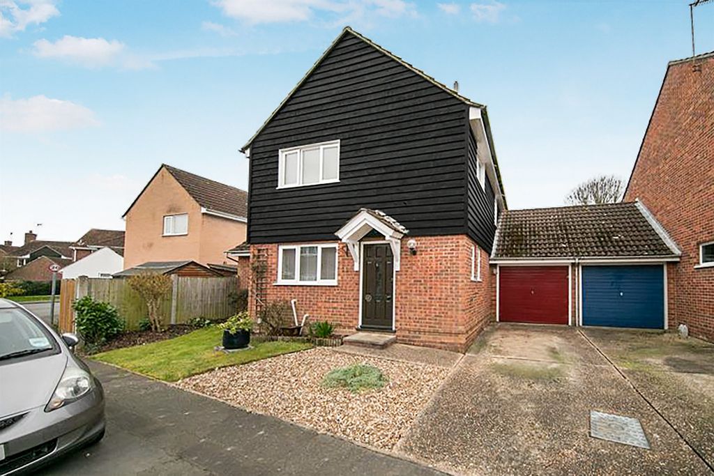 Property photo 1 of 18