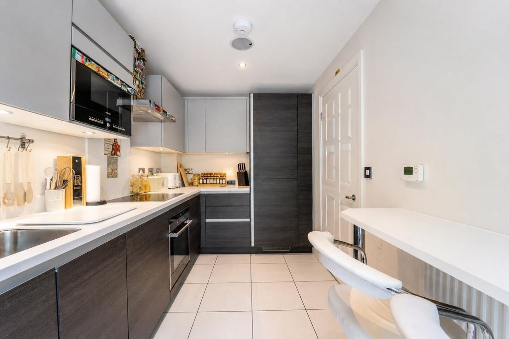 Property photo 2 of 23 B-02.Jpg