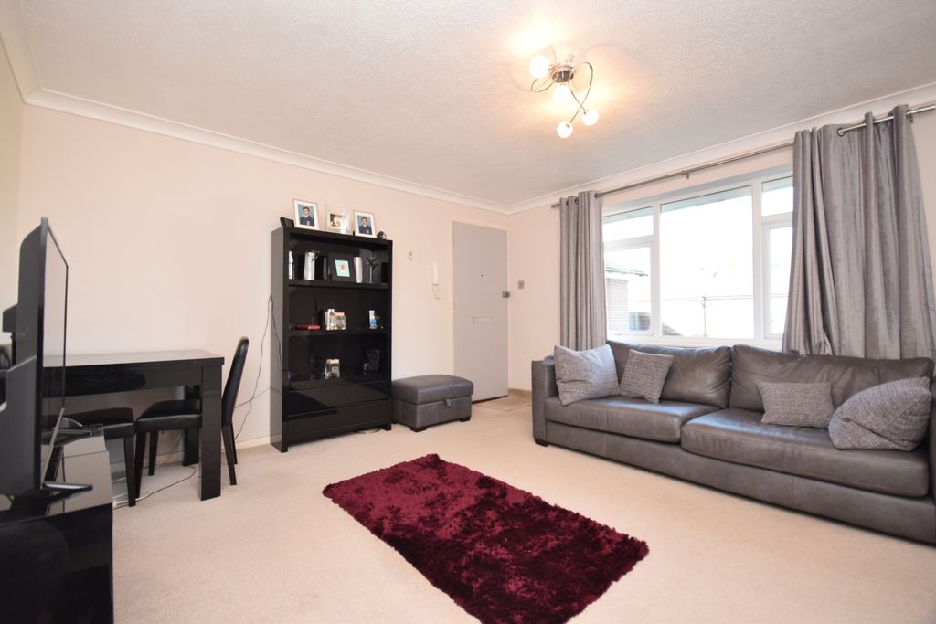 Property photo 3 of 10 Dsc_0146